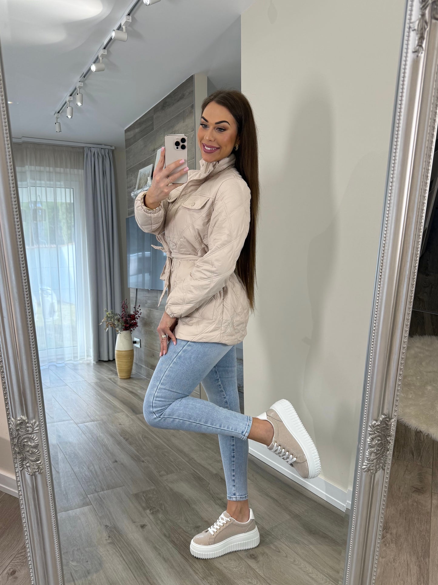 'Vanilla Dream' beige puffer jacket