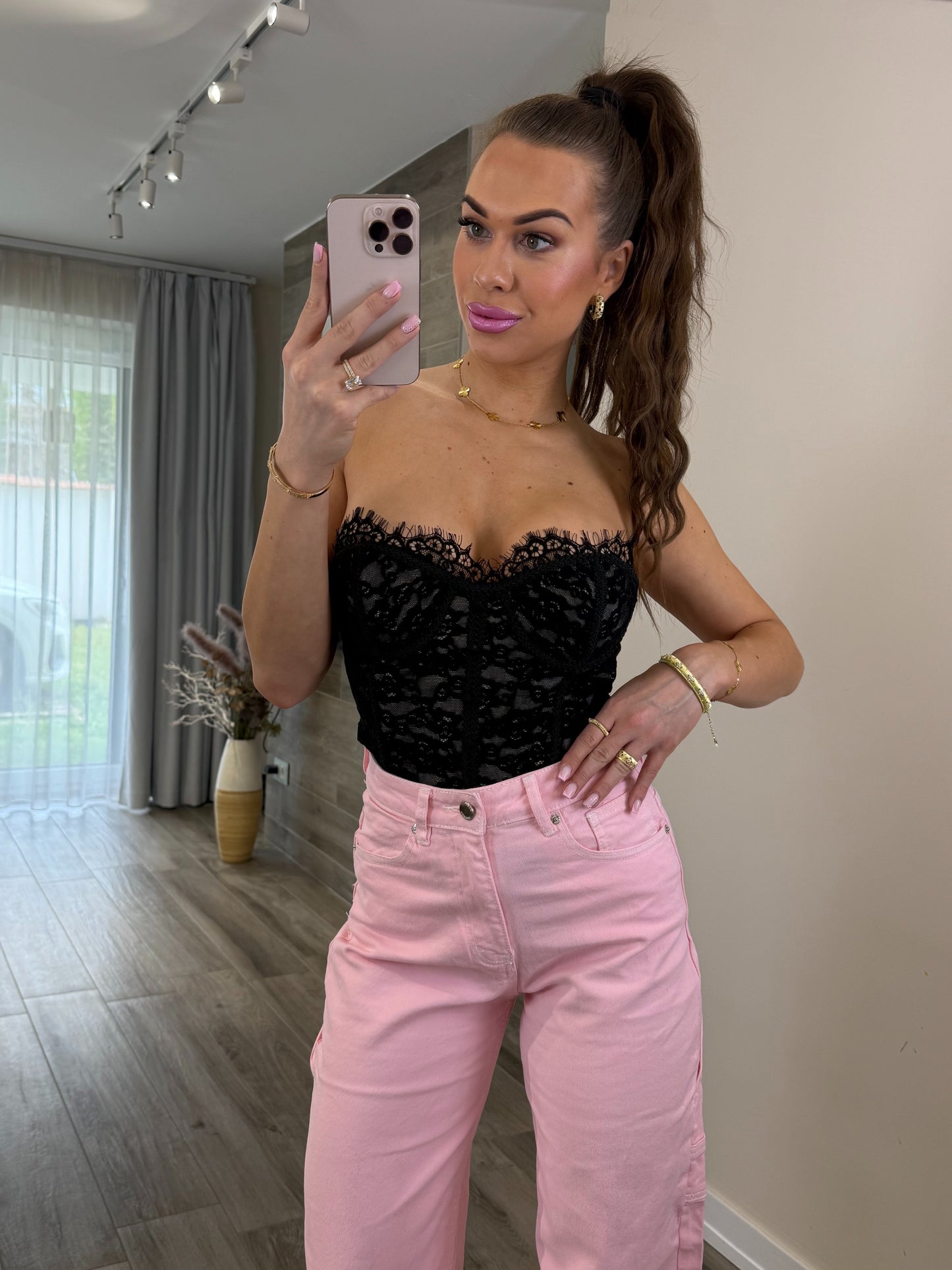 'Balloon Lover' pink denim jeans (Balloon/Barrel jeans)