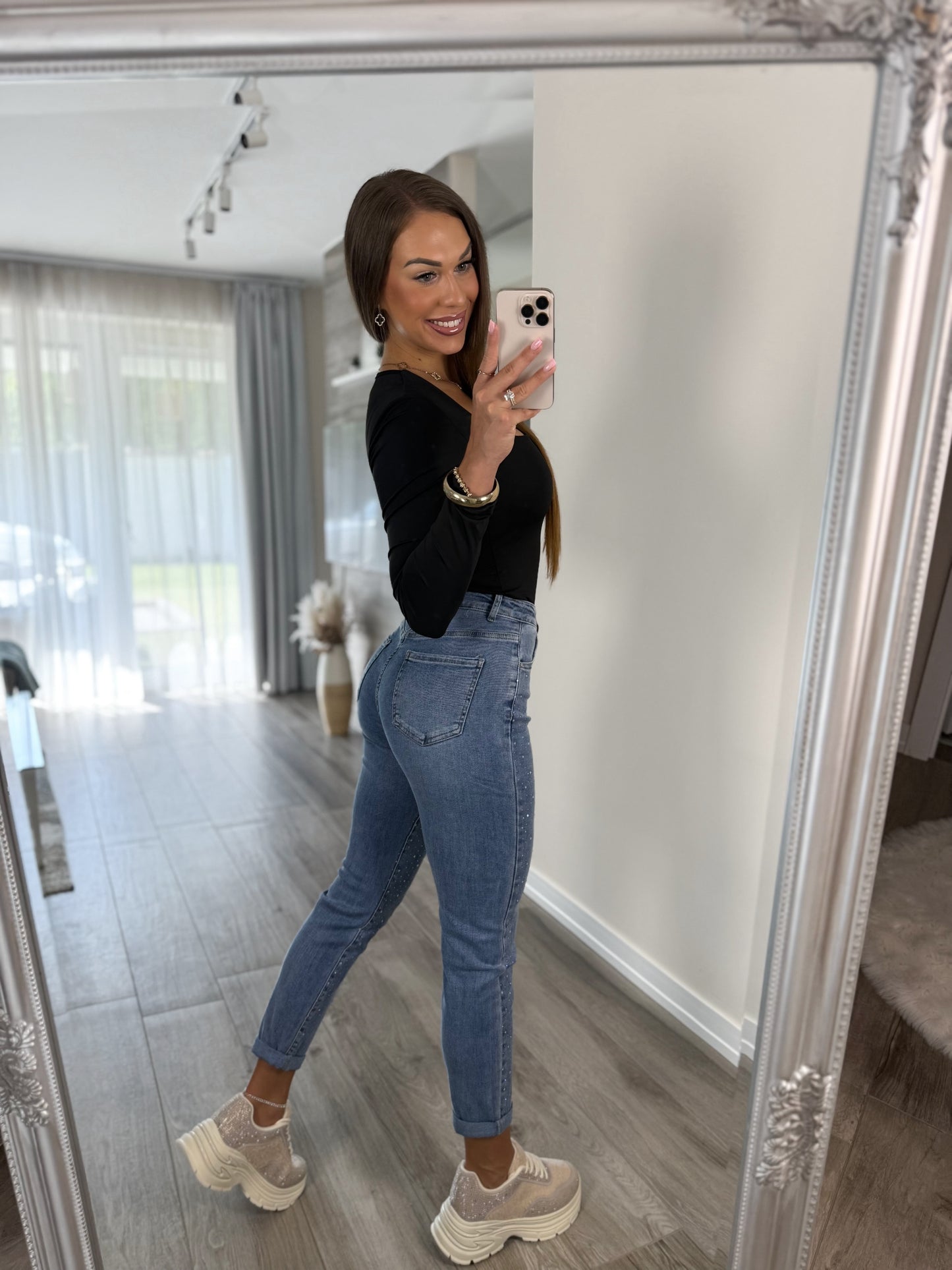 'Nina’ fekete body