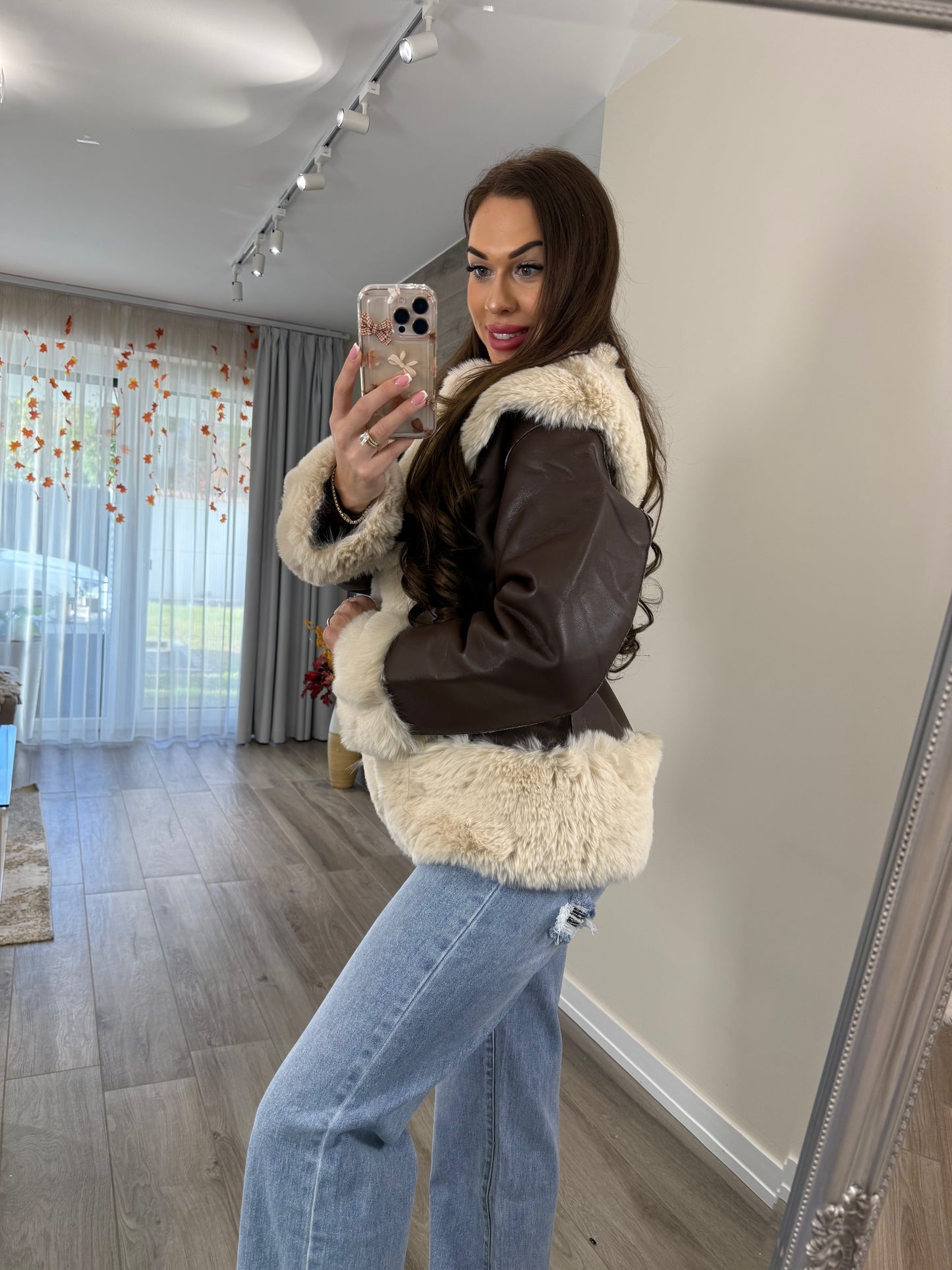 ‘Leather Queen' barna bélelt bundás kabát LIMITED