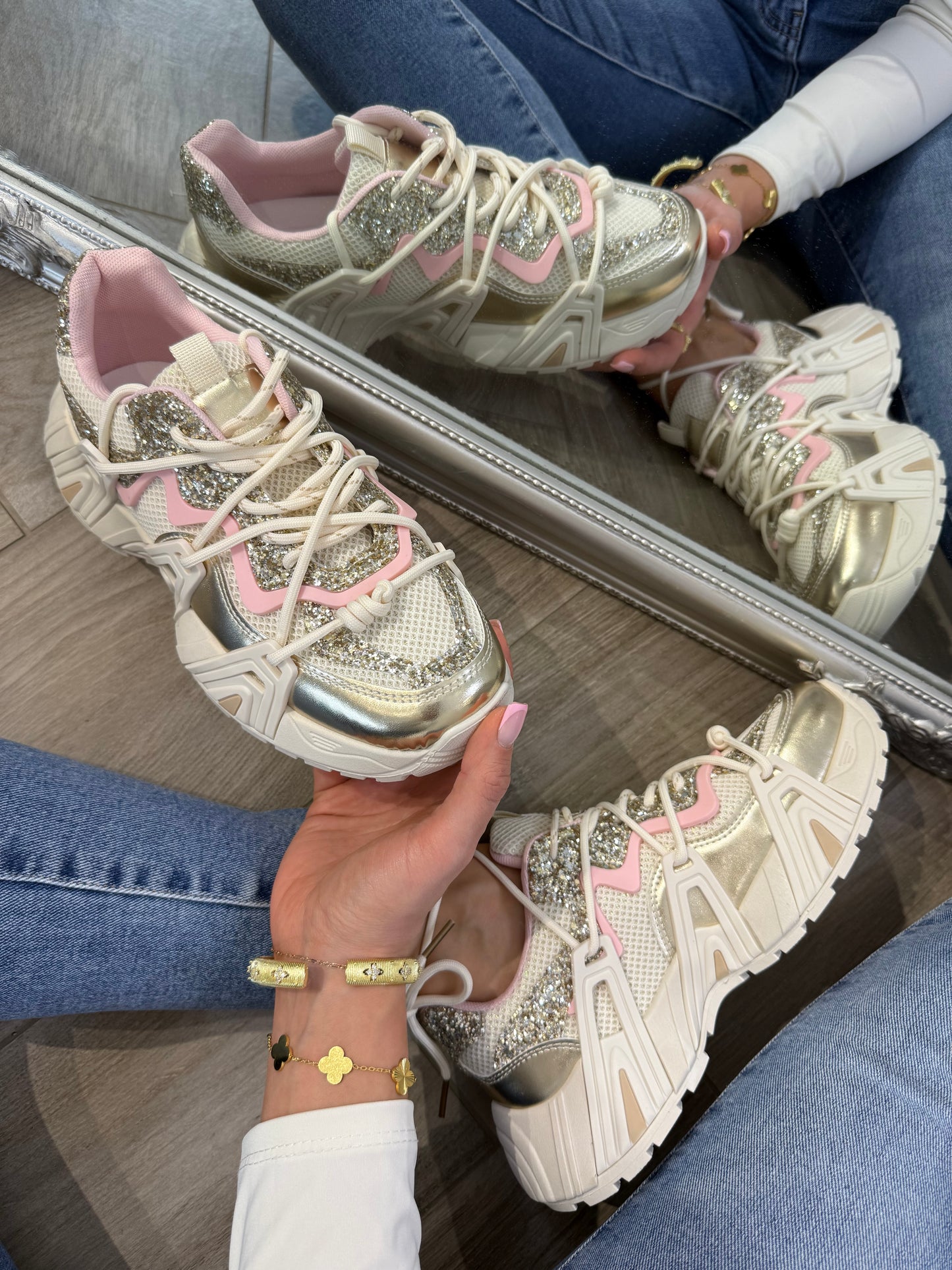 'Glam Rush' gold-pink glitter sneaker