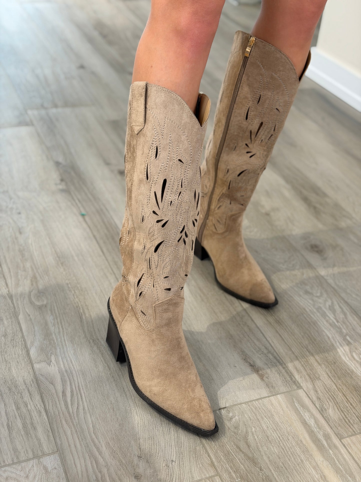 'Cowgirl' bézs fesztivál/nyári csizma