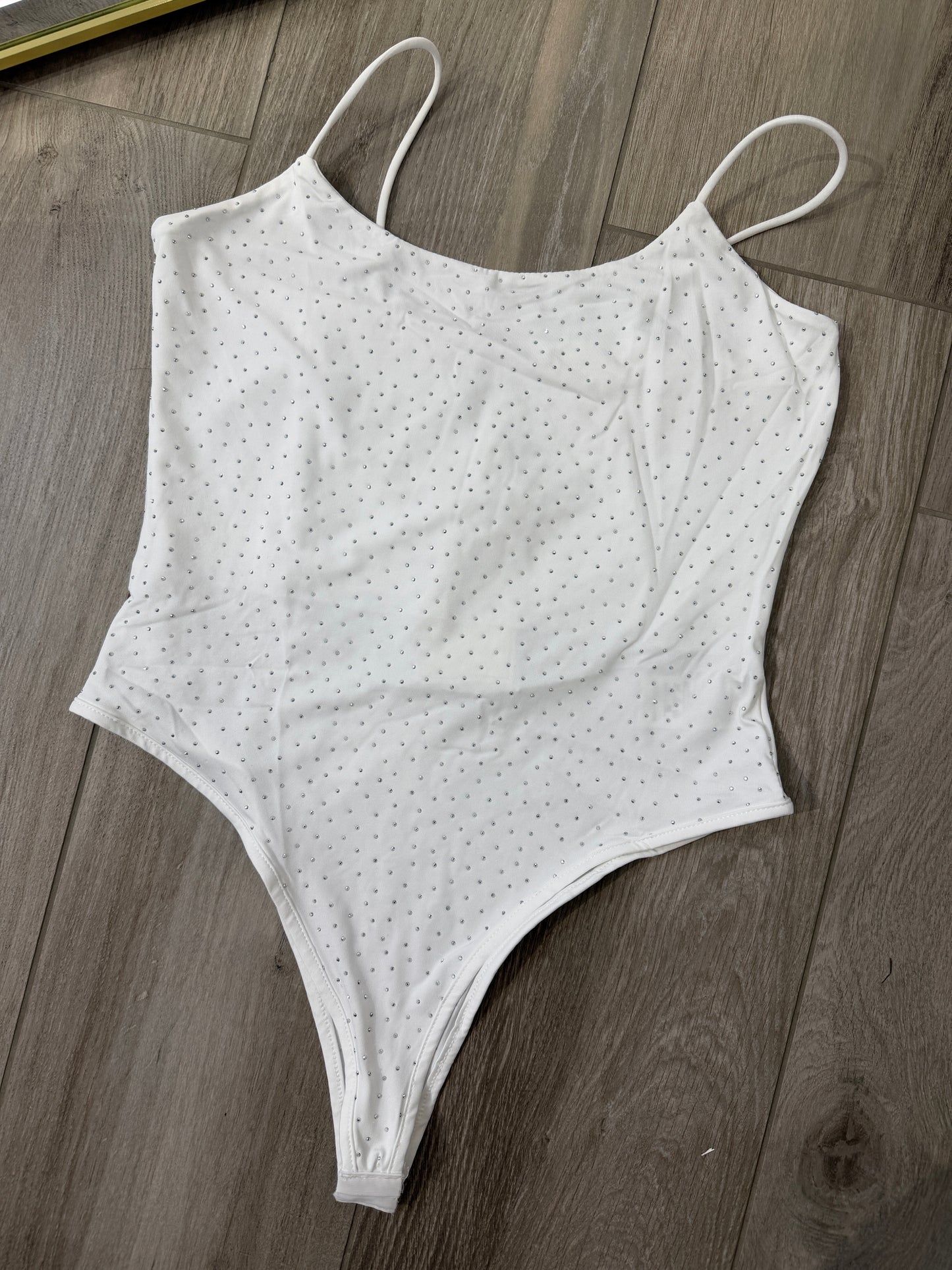 ‘Sparkle' fehér strasszköves body