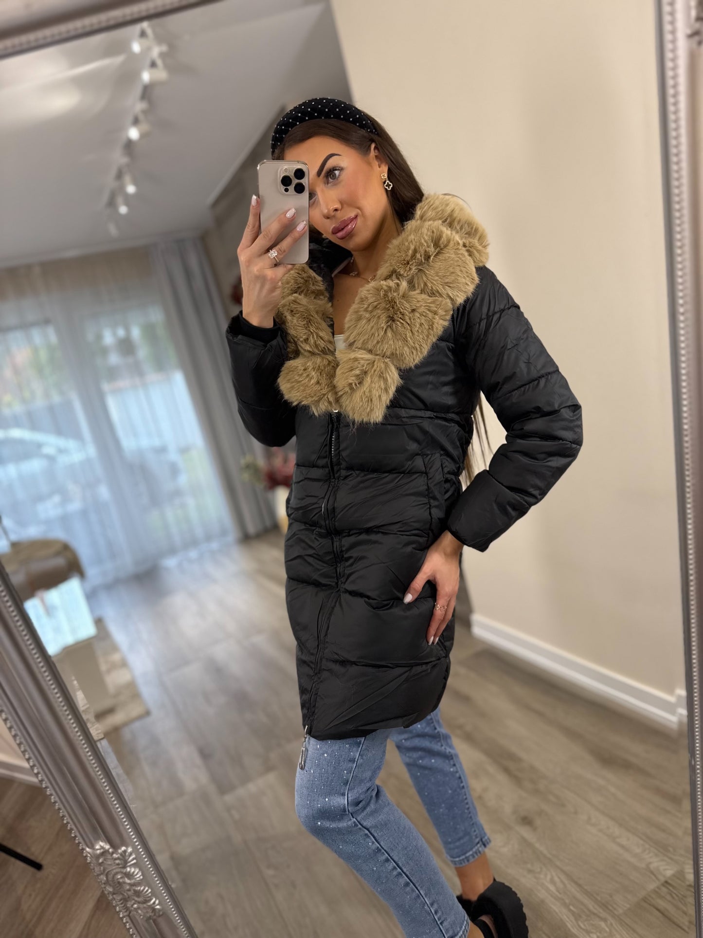 ‘Winter Goddess’ bundás kabát LIMITED