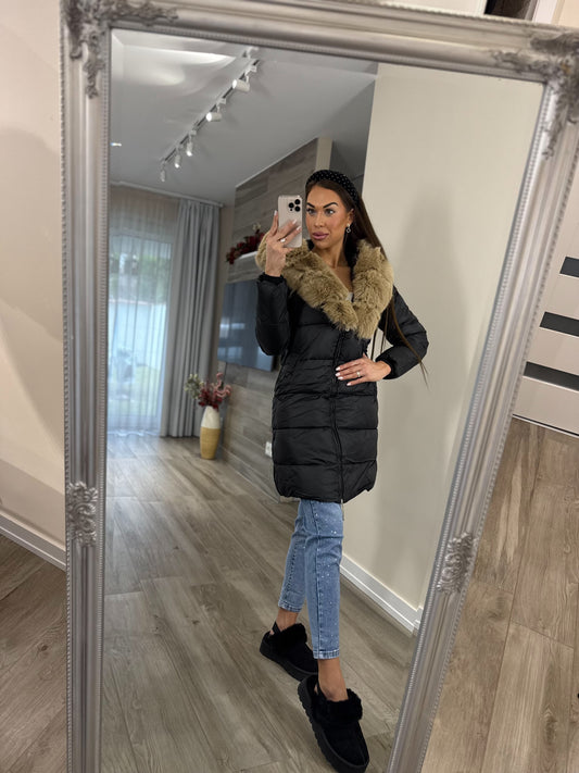 ‘Winter Goddess’ bundás kabát LIMITED