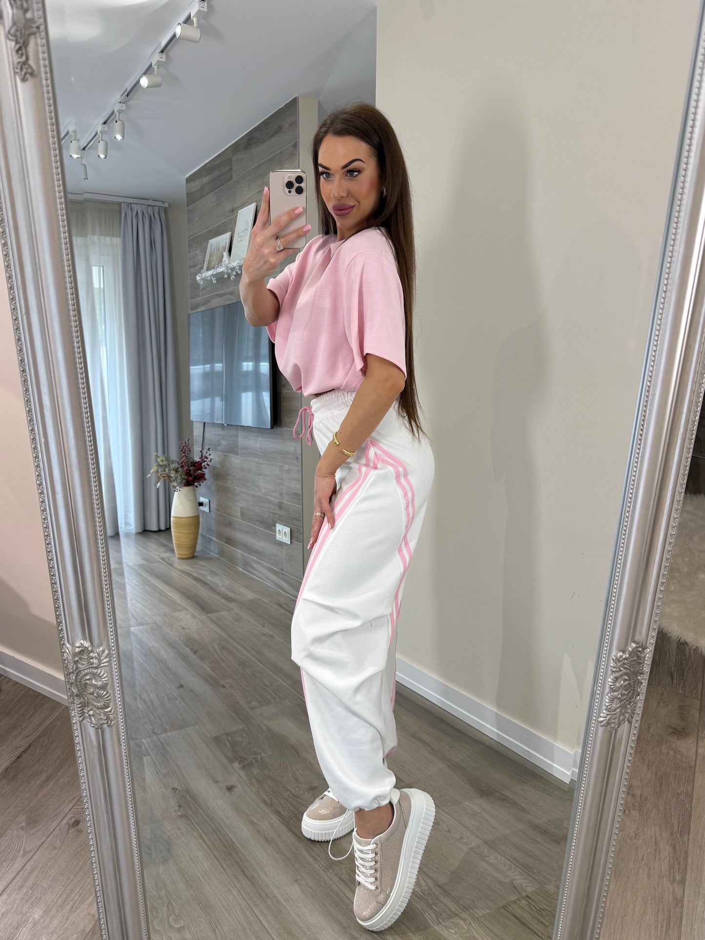 'Cozy Baby' white-pink sweatpants