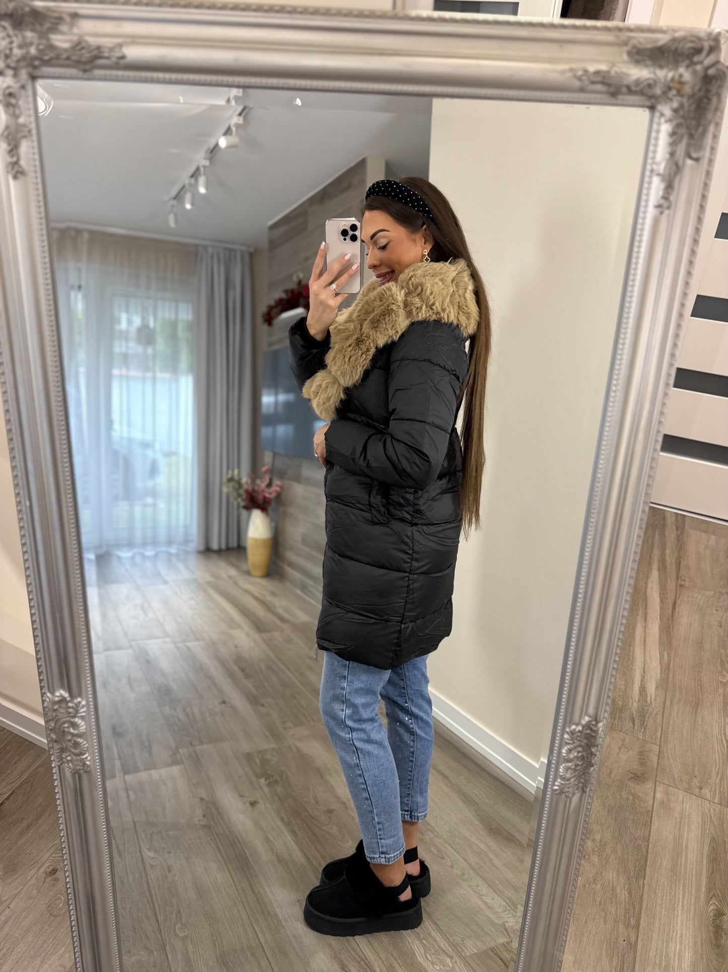 ‘Winter Goddess’ bundás kabát LIMITED