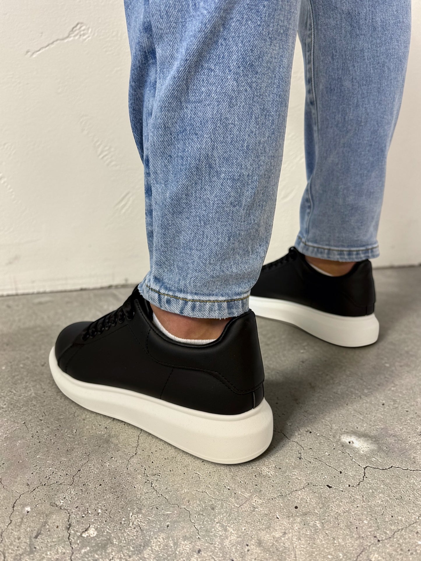 GENTLEMAN "Monochrome" black shoes